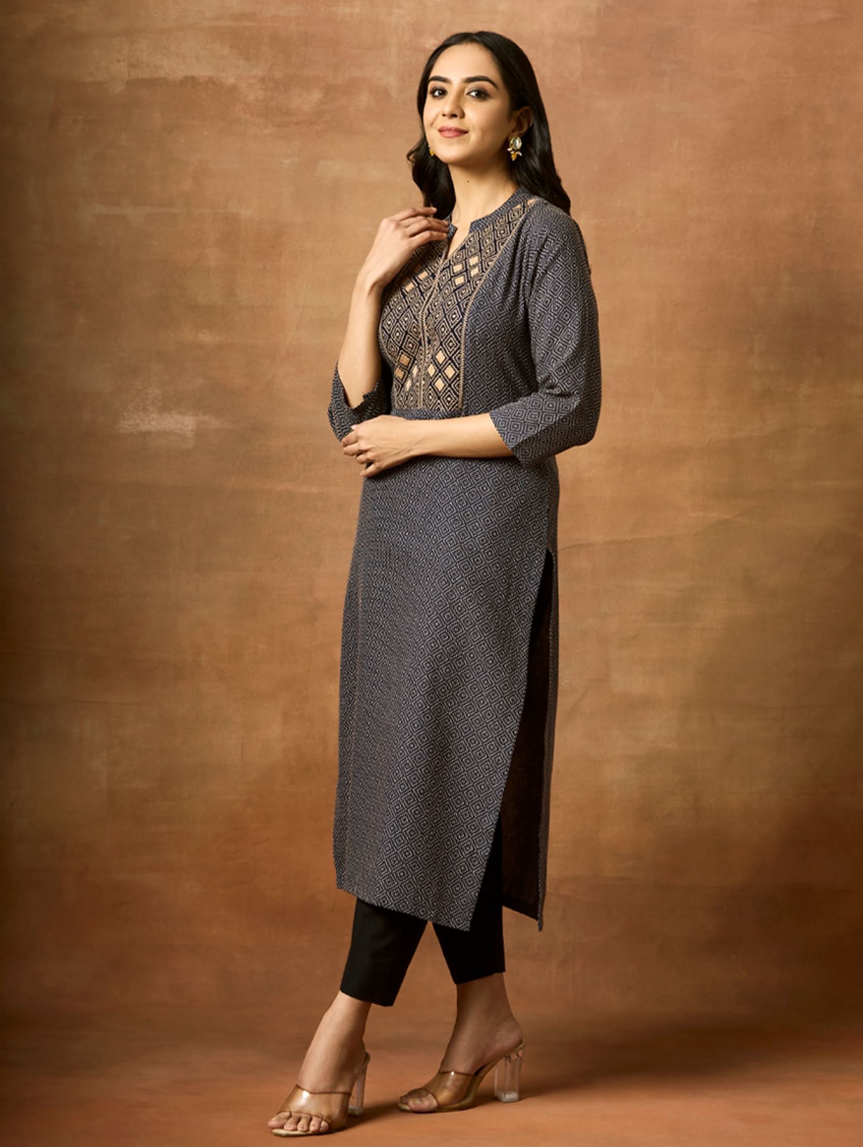 Embroidered cotton kurta three-quarter front view with geometric V-neck placket