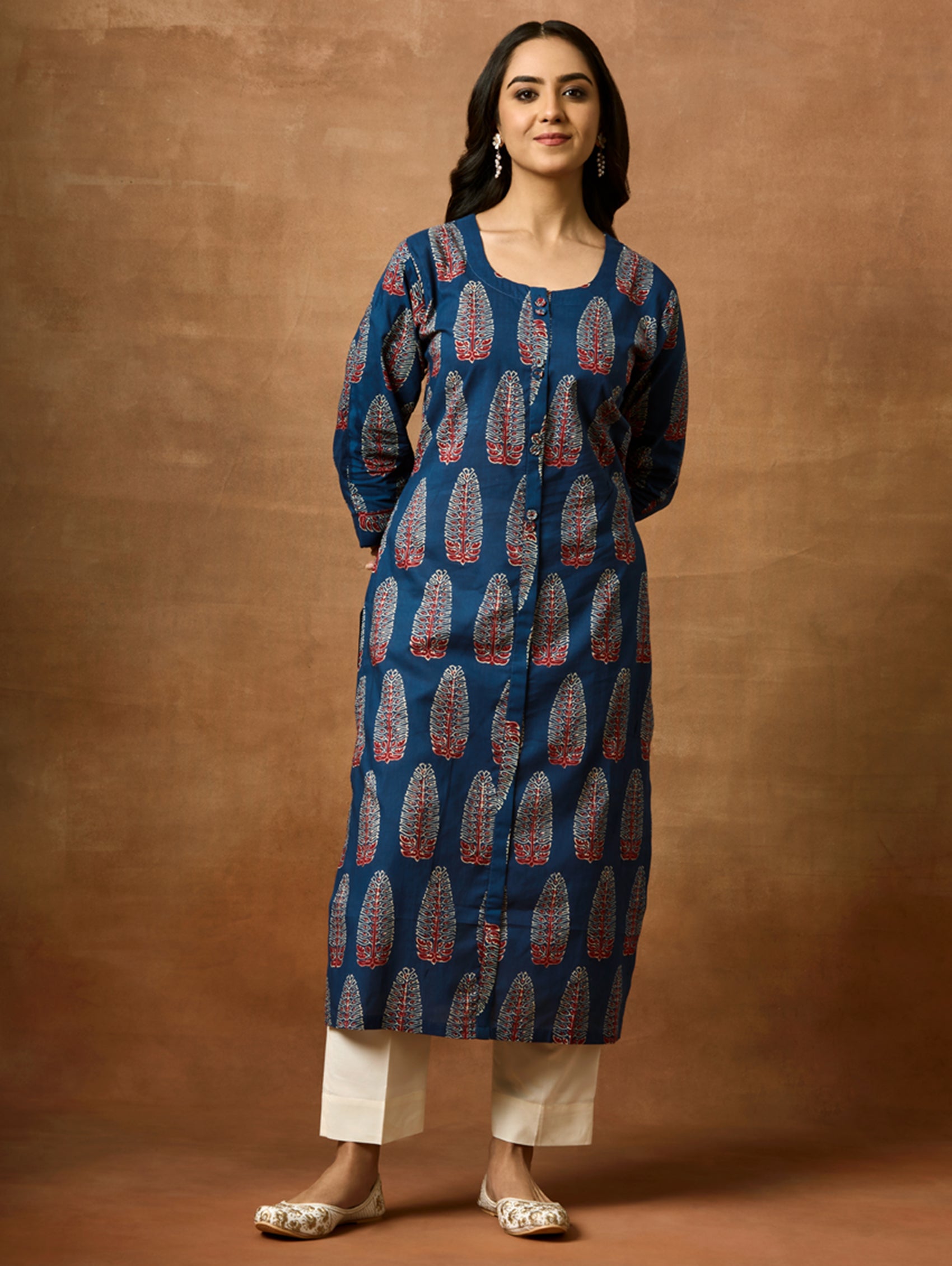 Blue Ethnic Motifs Printed Cotton Straight Kurta