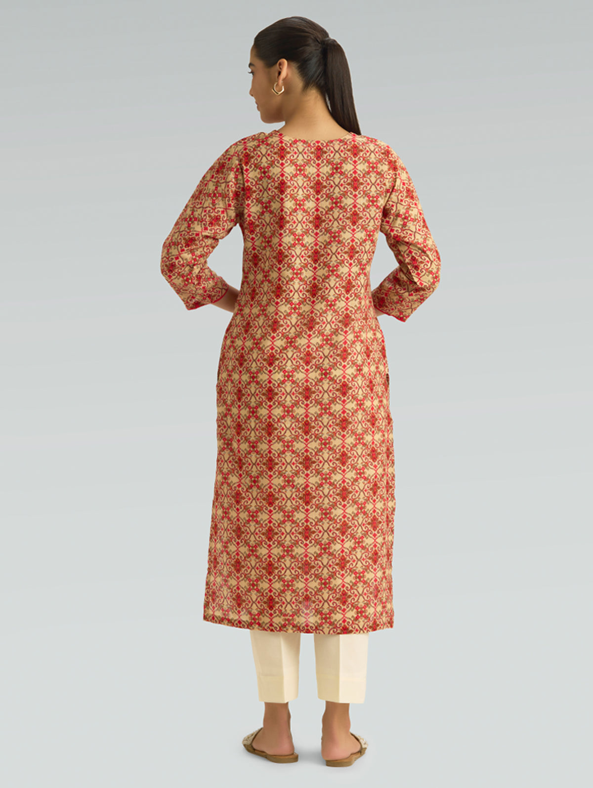 Beige kurta back with red motif print, round neck, three-quarter sleeves