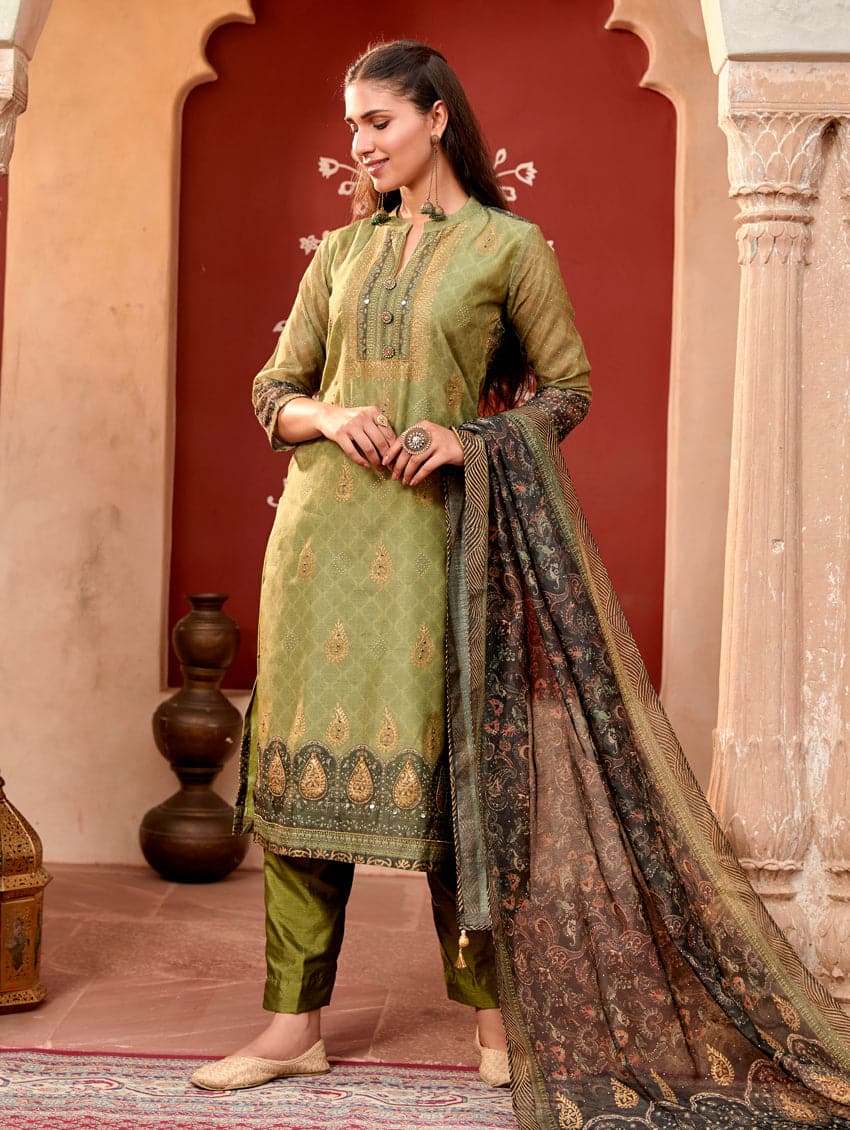 Gorgeous Unstitched Woolen Suit Vibrant Pakistani Suits For Winter Woolen Suits  Collection for Ladies